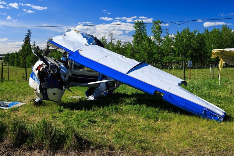 small plane crashes